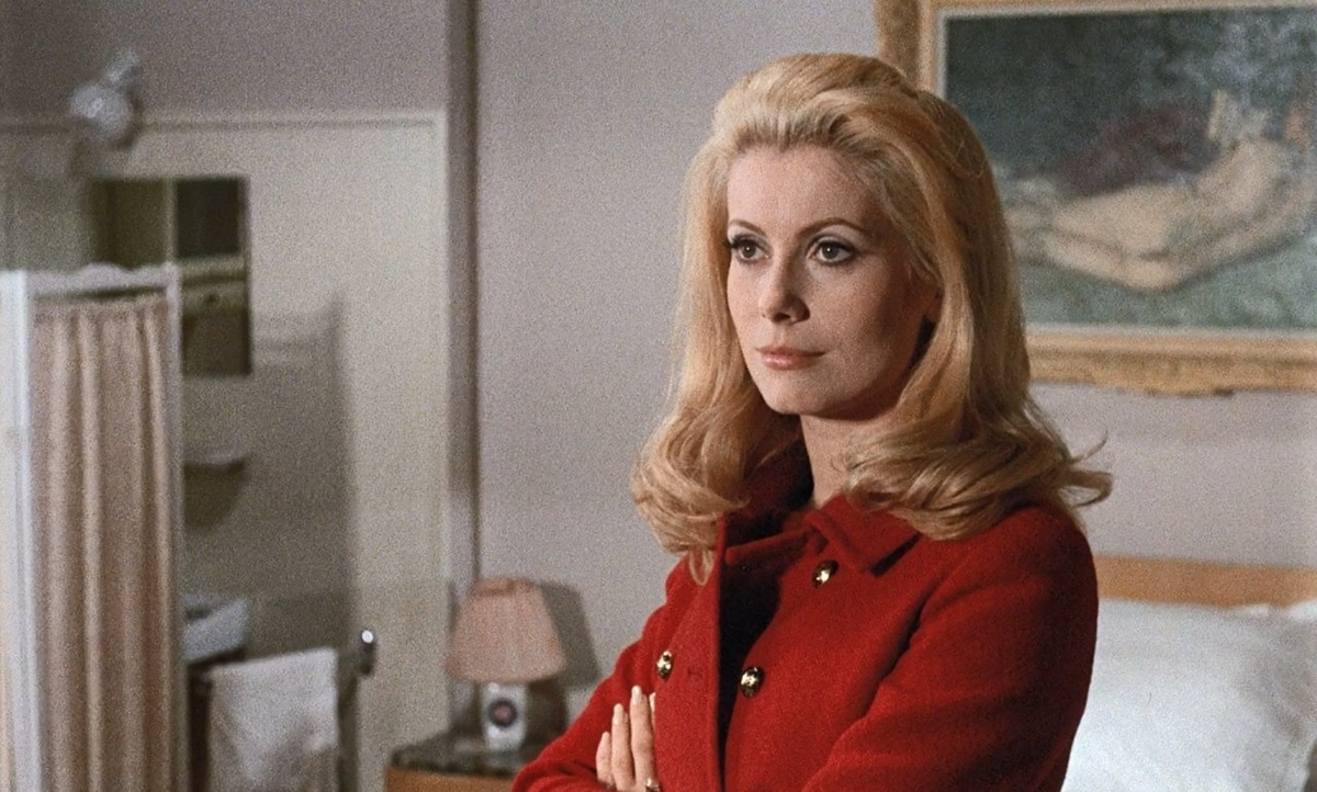 Belle de jour 1967. Катрин денёв. Катрин Денев дневная красавица. Дневная красавица Катрин денёв 1967. Катрин Денев в фильме дневная красавица.