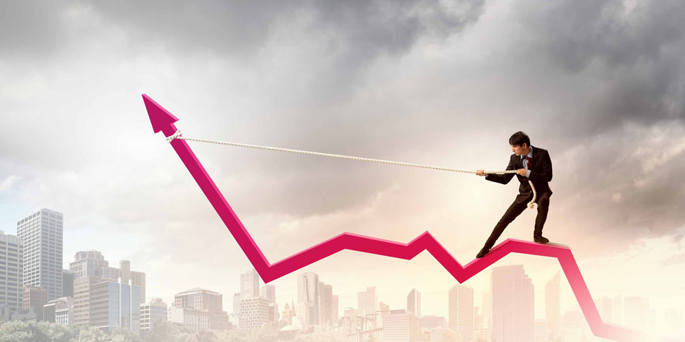 свайп вверх. стрелка вверх. стрелка вверх. рука тянется к небу. палец свайп.