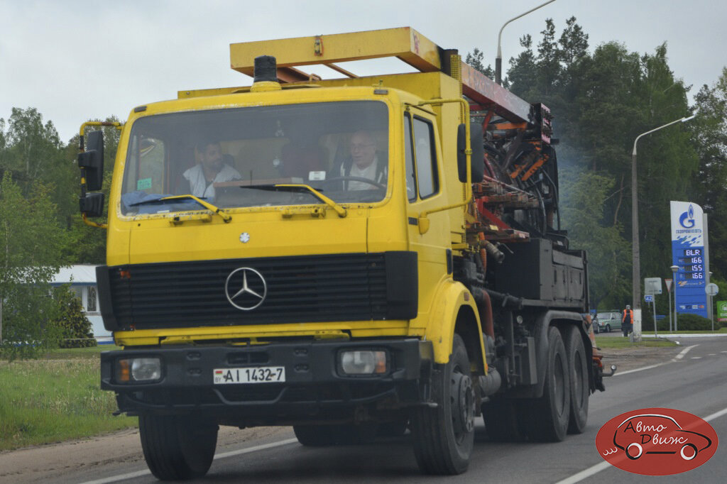 Илососка на шасси Mercedes-Benz серии SK – старая, но работящая