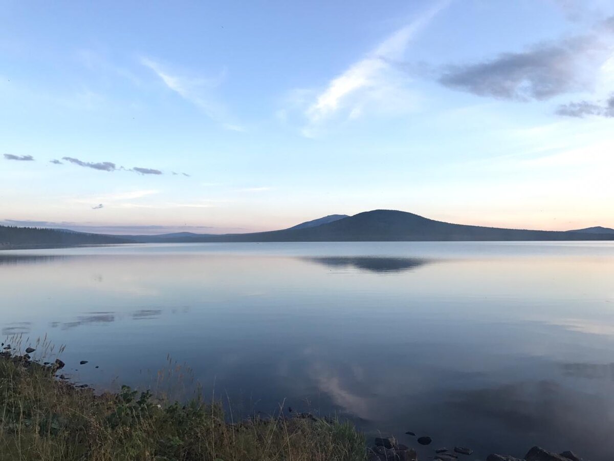 Жемчужина южного урала. Озеро Зюраткуль. Озеро (водохранилище) Зюраткуль. Высокогорное озеро Зюраткуль. Челябинская обл озеро Зюраткуль
