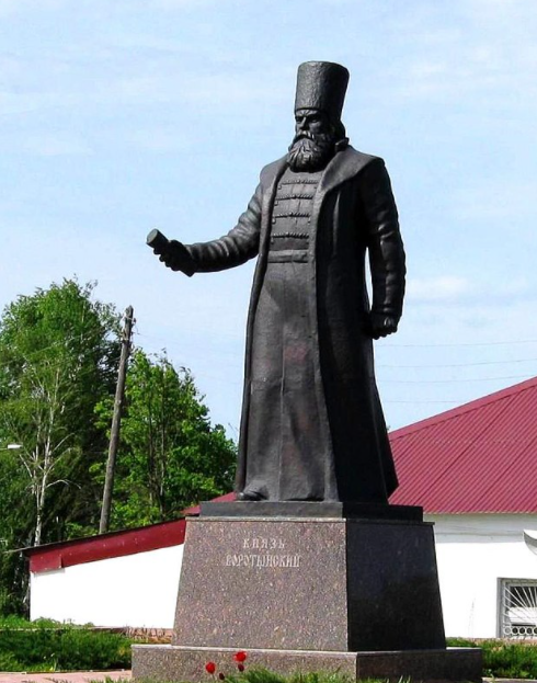Памятник Михаила Воротынскомц