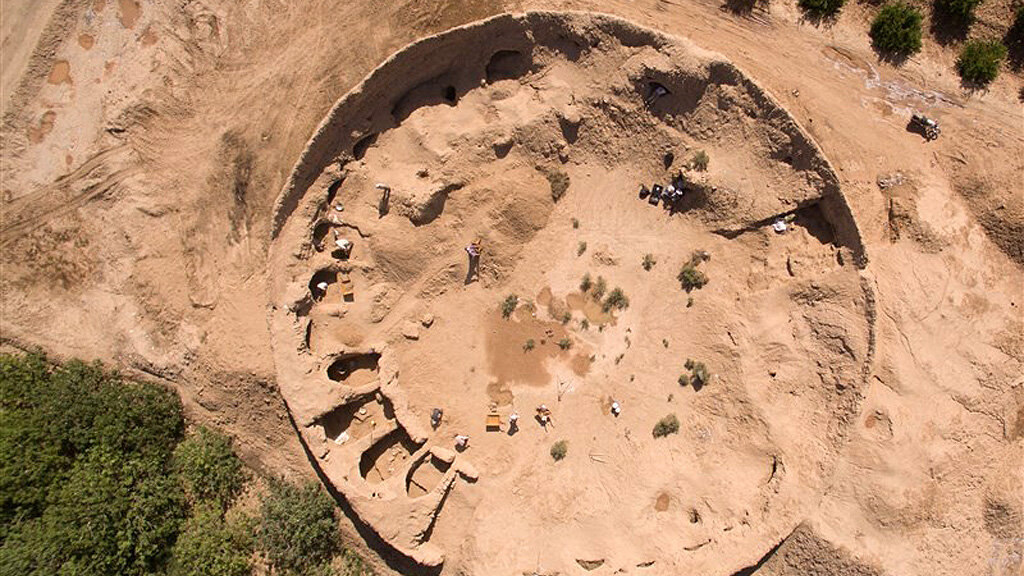 Зороастрийская дахма, обнаруженная возле Туркабада, Иран. Фото: ISNA