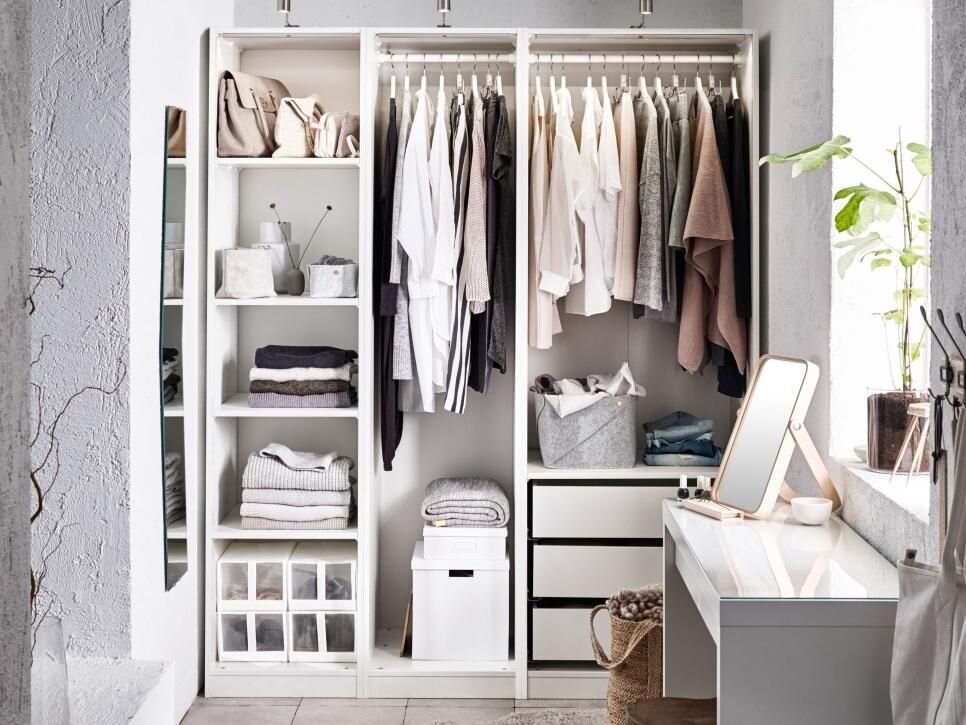 Навести порядок в квартире помогут специальные системы хранения - коробки, корзины и чехлы