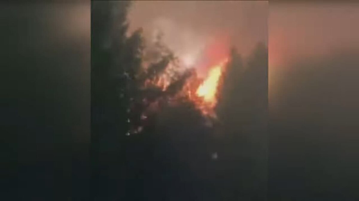 youtube.com Жители Якутии третью неделю задыхаются в дыму 