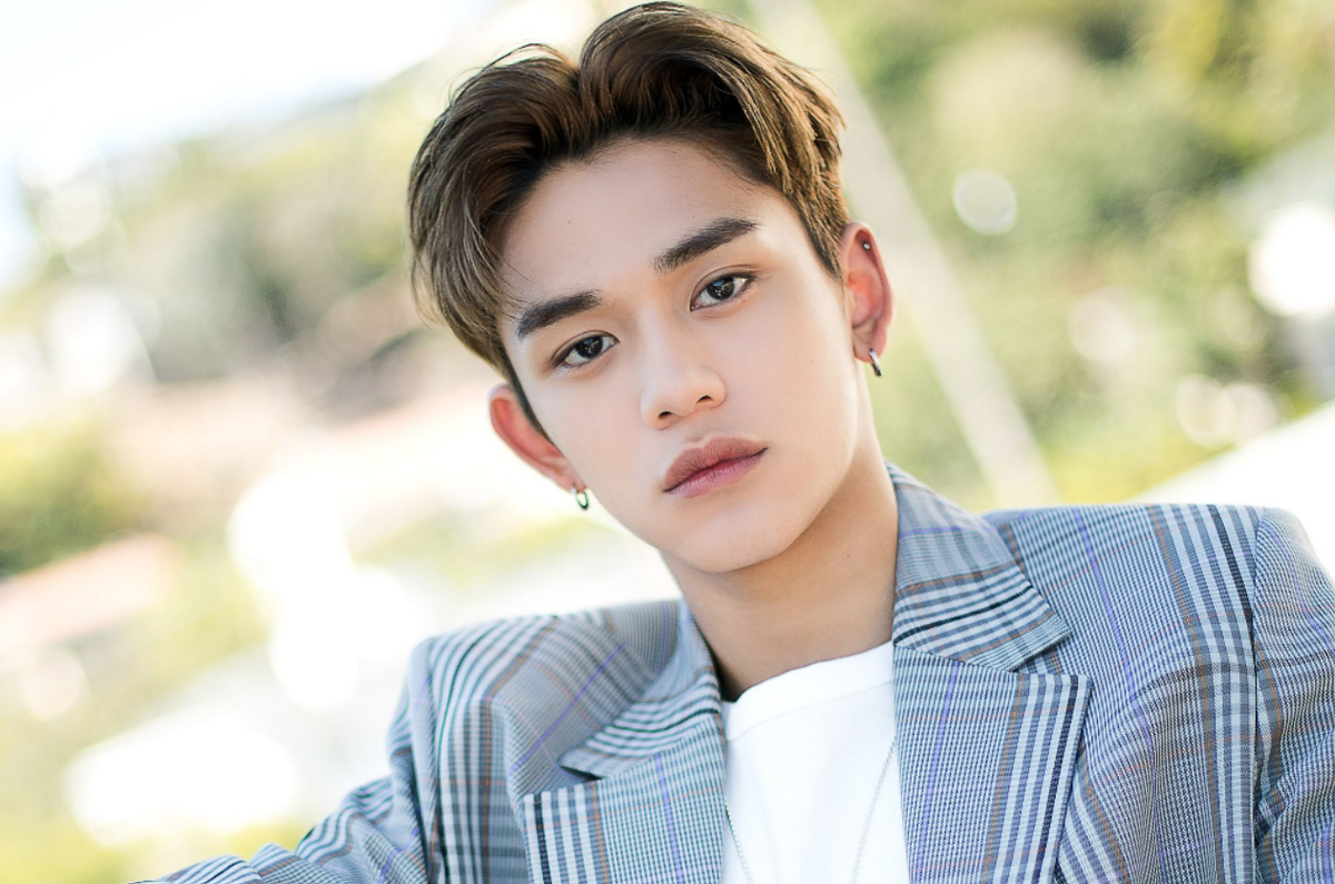 Популярные айдолы. Лукас NCT. Лукас Wayv. Lucas Wayv. Лукас из NCT И его девушка