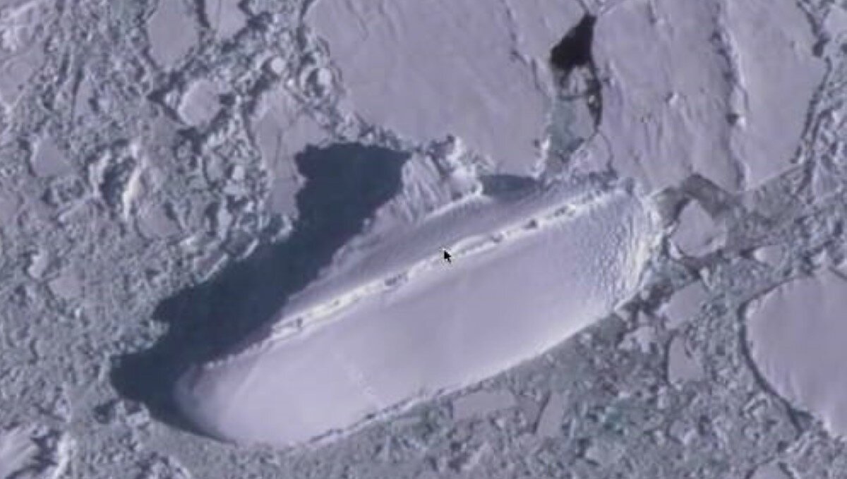 Корабль НЛО В Антарктиде