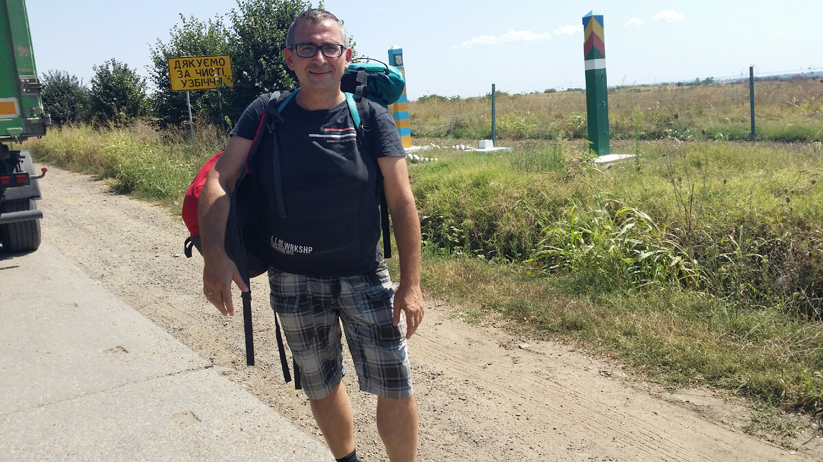 Идем от украинского Рени к молдавско-румынской границе Джурджулешты. 16.08.2016.