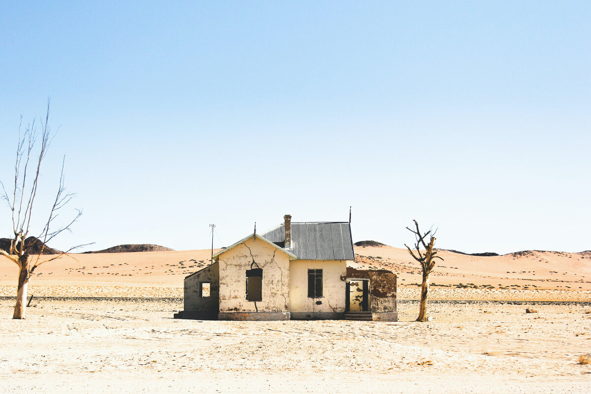 "Кто играет в человечков?", Екатерина Широкова. Фото Rémi Jacquaint Unsplash