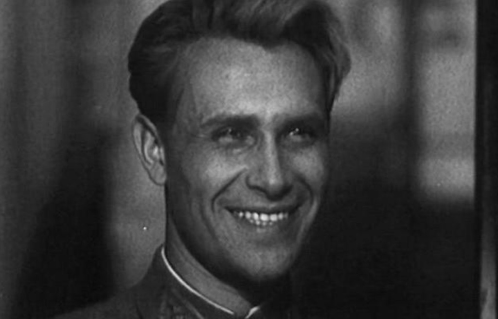 Марк Бернес