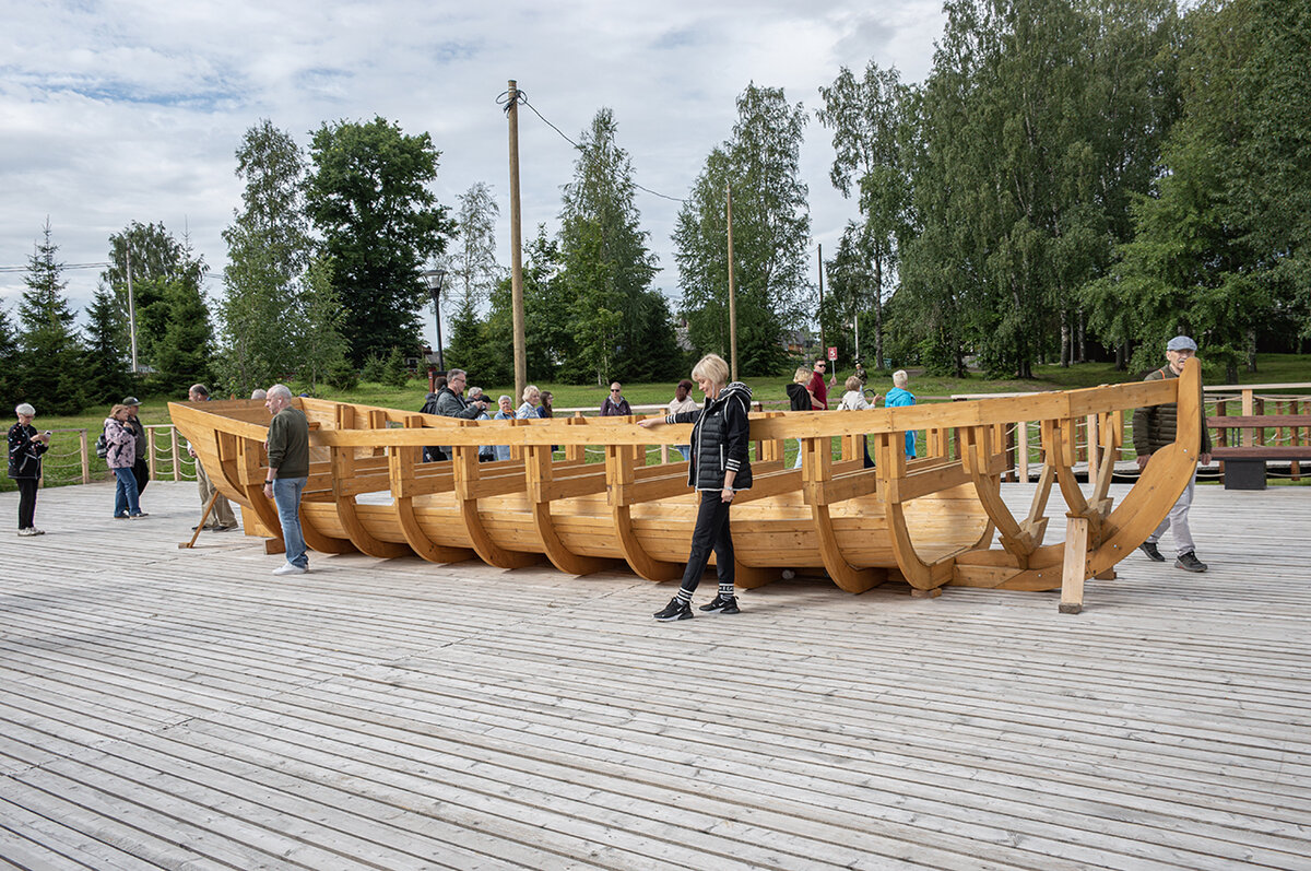 Комсомольск-на-амуре хабаровский край. Миг 19. Экстрим лодейное поле. Экстремальные автогонки. Лодейное поле памятник зимой.