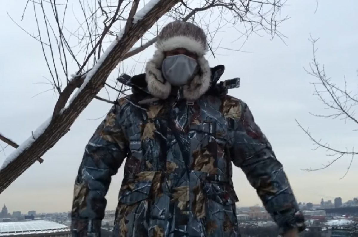    Русские шапки-ушанки были самым ходовым товаром на оружейной выставке в США