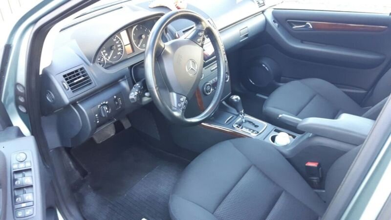 Салон Mercedes-Benz А-класса 