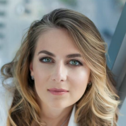 Евгения Сотникова, эксперт по онлайн-обучению, Учебный центр компании КРОК