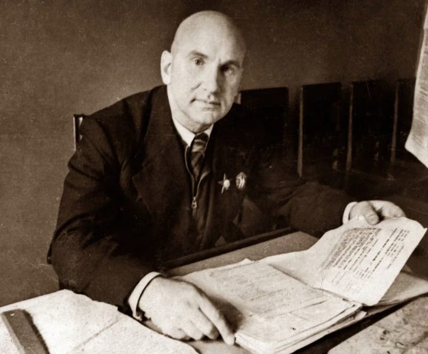 Академик очень много работал до конца своих дней