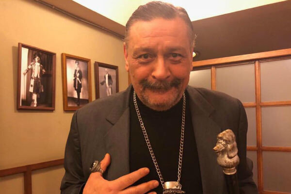 Актер часто записывает забавные ролики и публикует их в Инстаграме // Фото: Instagram