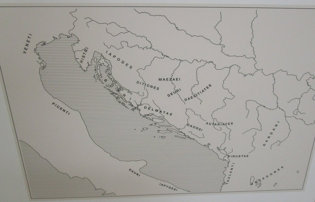 Карта расселения иллирийских племен до прихода римлян. Археологический музей города Задара (Хорватия). 
