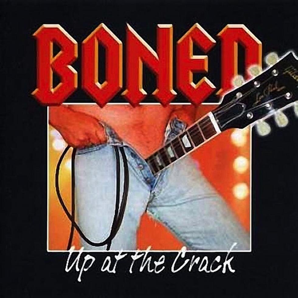 Boned, Up at the Crack