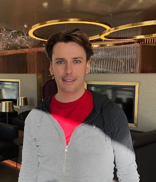 Максим Галкин любит поднять настроение подписчикам