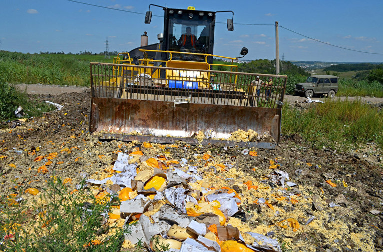 Давим продукцию загнивающего запада!