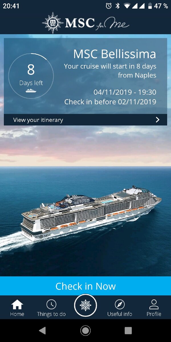Вот так вот выглядит наш корабль из мобильного приложения MSC. Приложение красивое, но кривое и ничего не даёт докупить, хоть и его, и сайт часто обновляют. Чтобы пройти регистрацию на круиз пришлось попрыгать между сайтом и приложением, но уверенности, что нам это удалось нету.