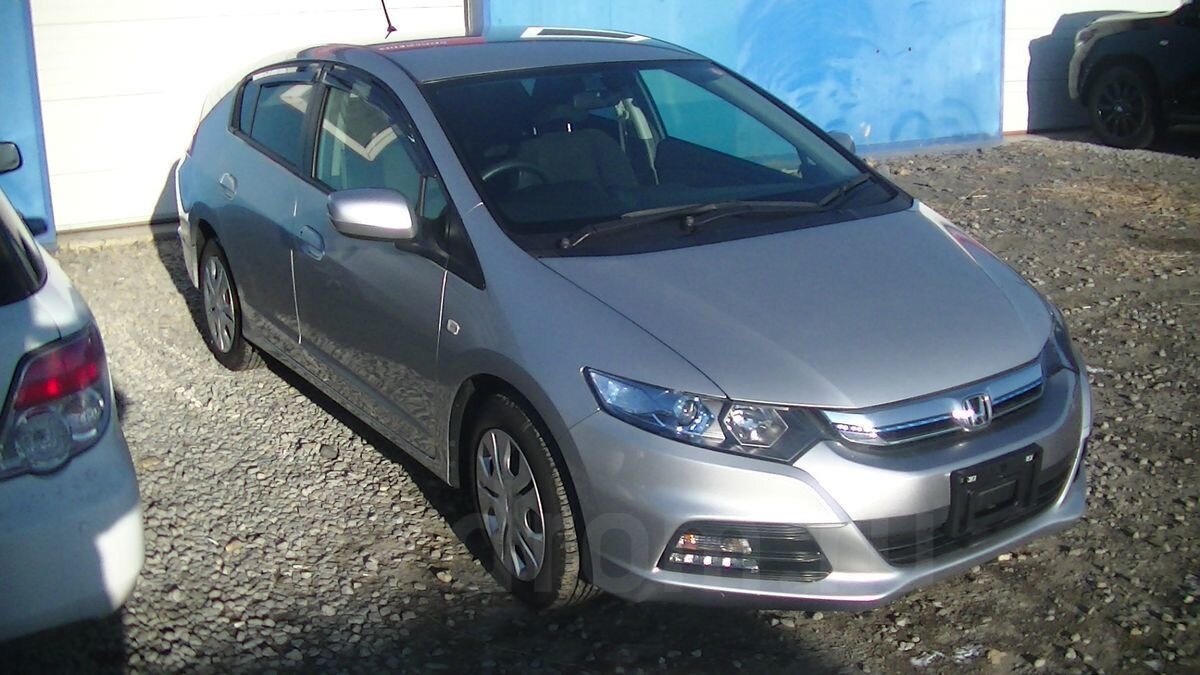 Вы только посмотрите! Красавец же! Какой Солярис?! Он и рядом не валялся!