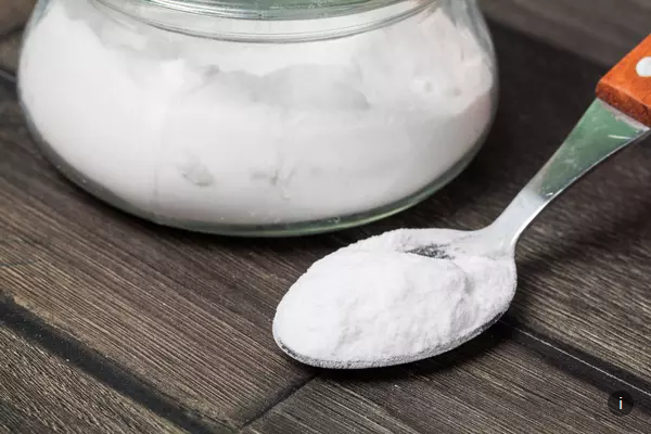  Полоскать горло соленой водой или полоскать нос