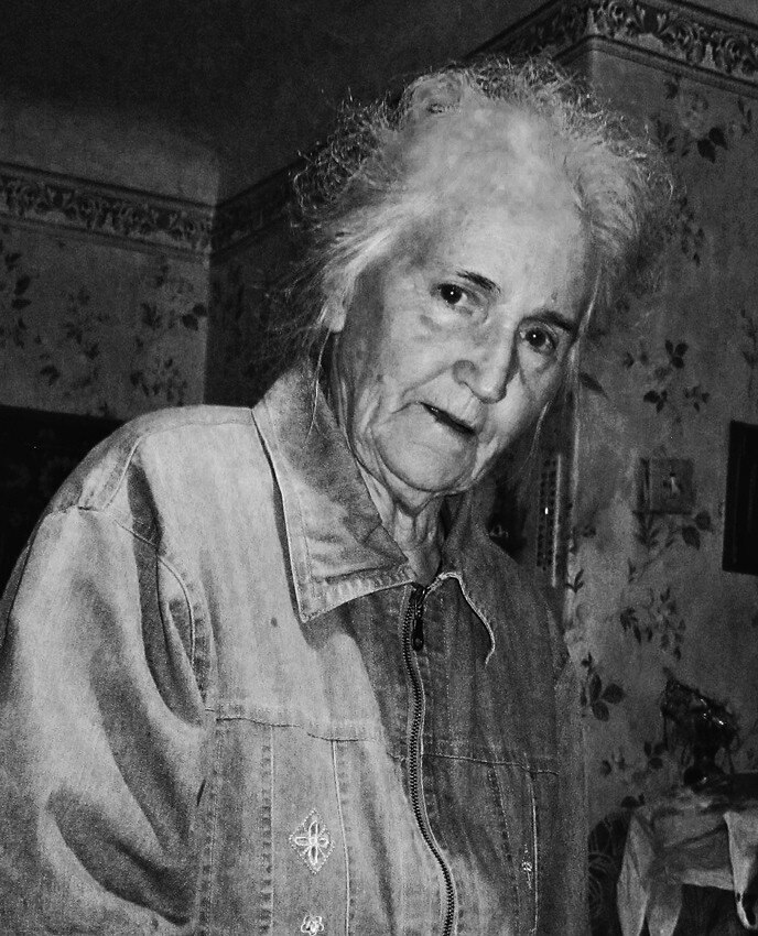 Моя бабушка, лауреат Соросовской премии для учителей, заслуженный учитель химии и биологии