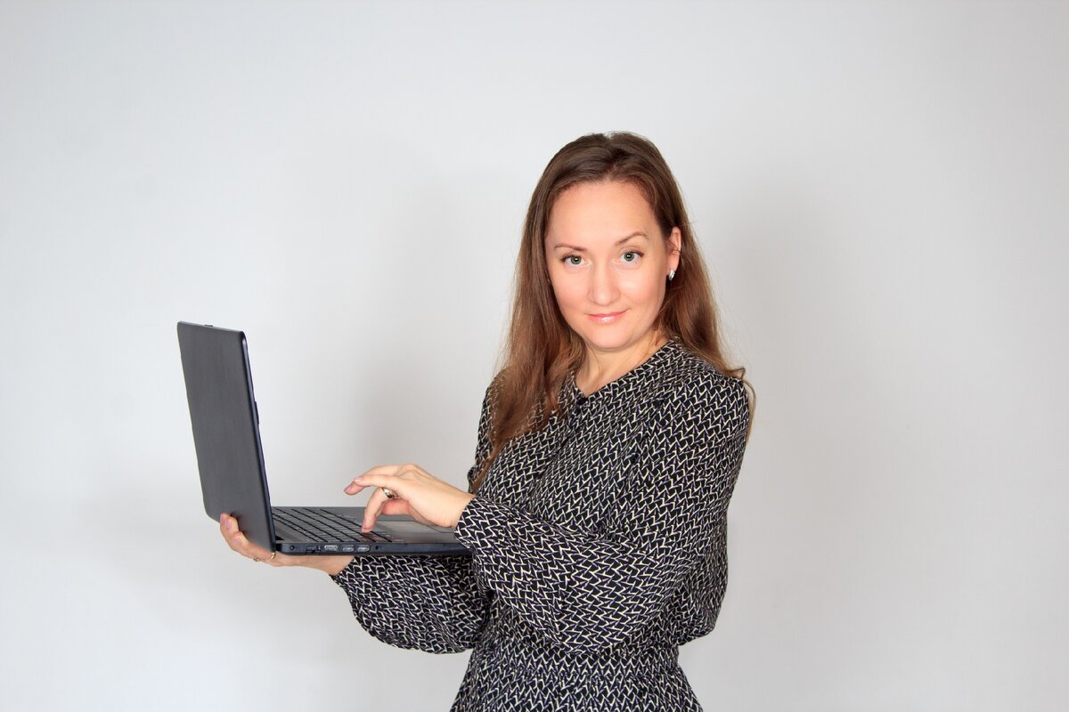 Договор продюсера и эксперта онлайн-школы. Елена Федорук, юрист онлайн-школ