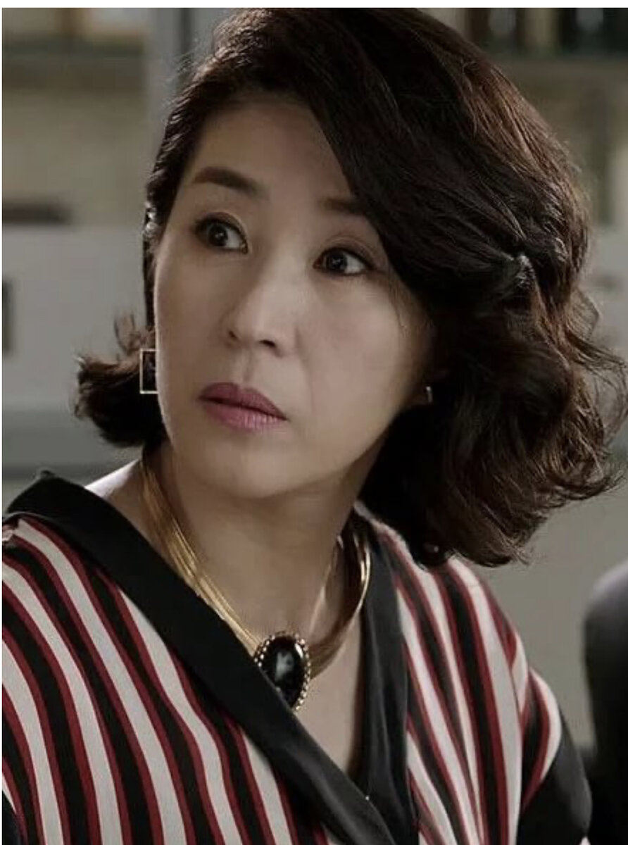 Хилер дорама ким ми гён. Ким ми гён kim mi kyung. Корейские актёры ким ми-гён. Ким ми гён фото. Ми ген.