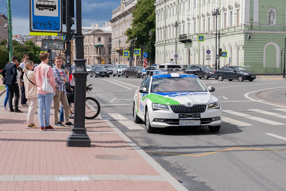 Год на дорогах: итоги испытаний беспилотника StarLine в Санкт-Петербурге |  News 2035 | Дзен