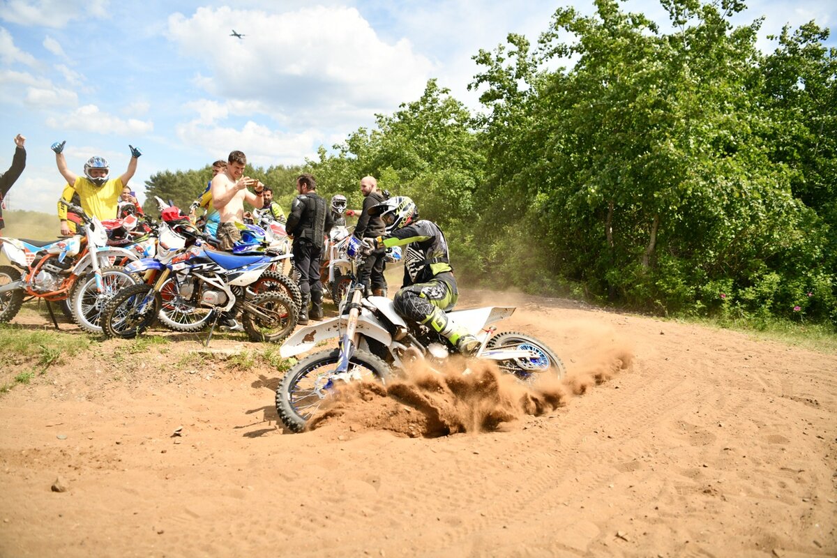 Дискомфорт и опасности для эндуриста на маршрутах | MOTOBAZA.RU | Дзен