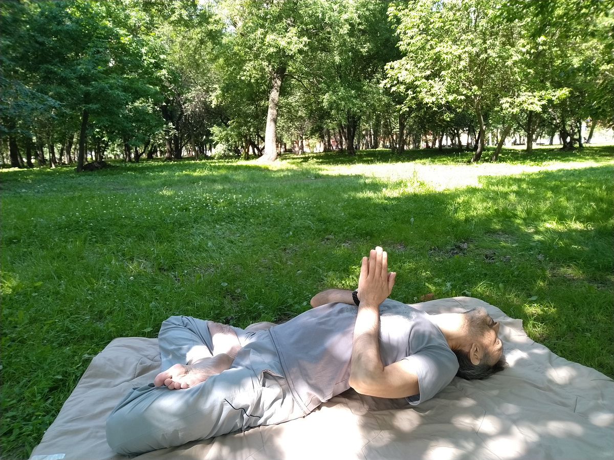 Моё занятие йогой в парке. Фото автора