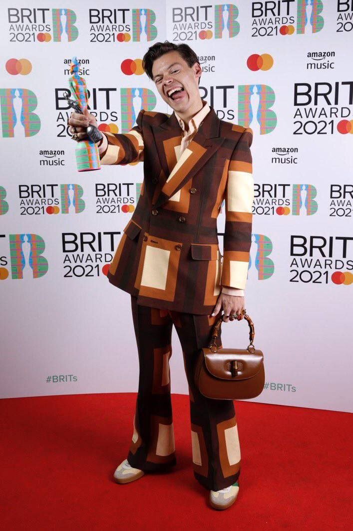 Harry Styles на премии music Brits Awards 2021.