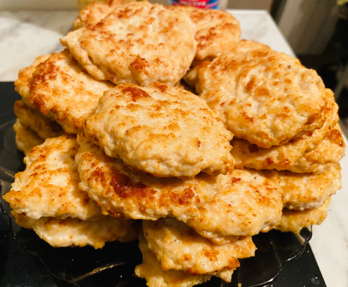 Нажарить гору куриных котлет семье - легко, но себе что-то приготовить прям персонально - неееее, это мне не под силу😂