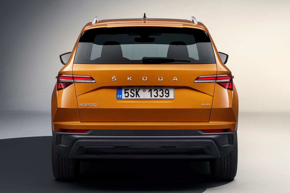 Skoda Karoq 2022 Р·РµР»С‘РЅС‹Р№