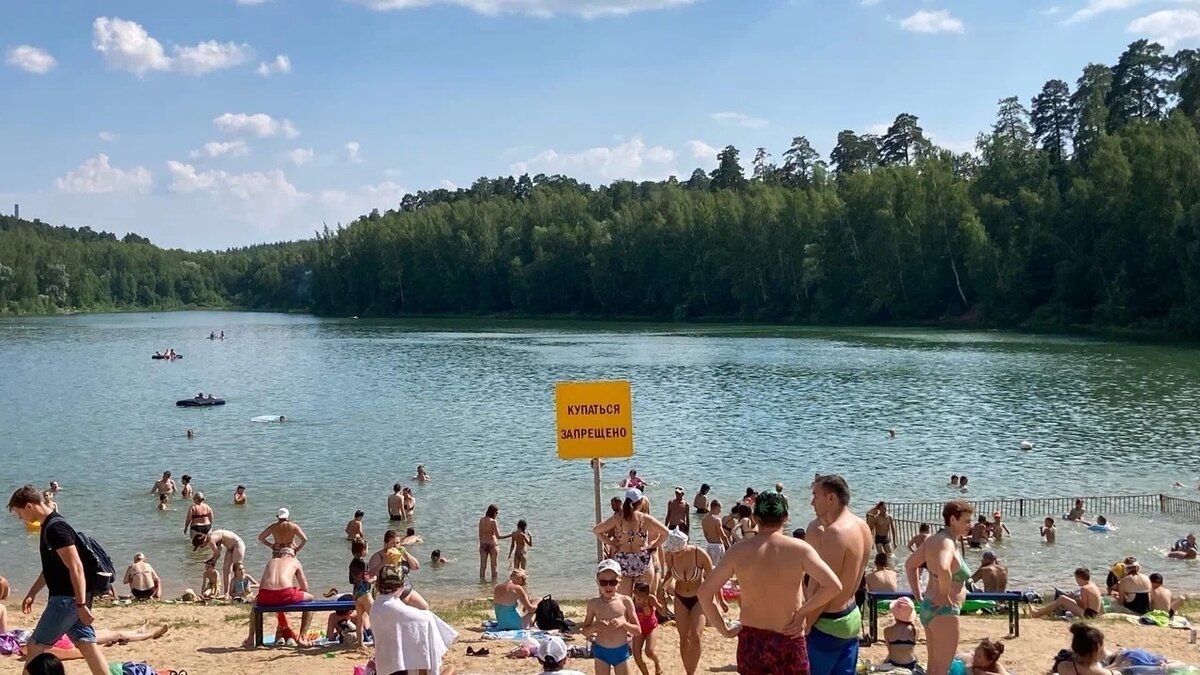     В администрации Нижнекамского района ответили на жалобы жителей из-за состояния городского пляжа. Их возмущало, что территорию забросили. Ответ на запрос Inkazan предоставили в отделе по связям с общественностью и СМИ.