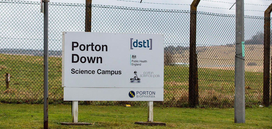 Лаборатория Портон-Даун находится неподалеку от Солсбери  
