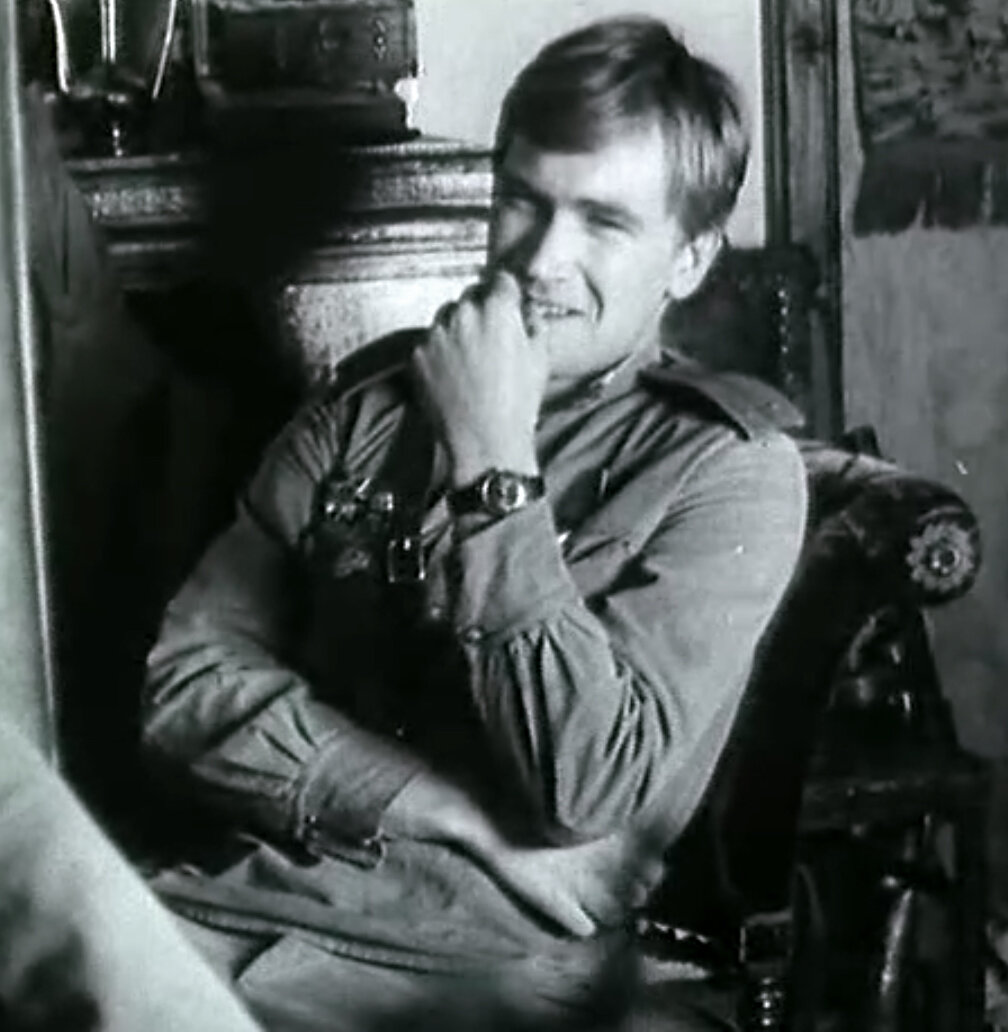 Александр Аржиловский в к/ф «Был месяц май»