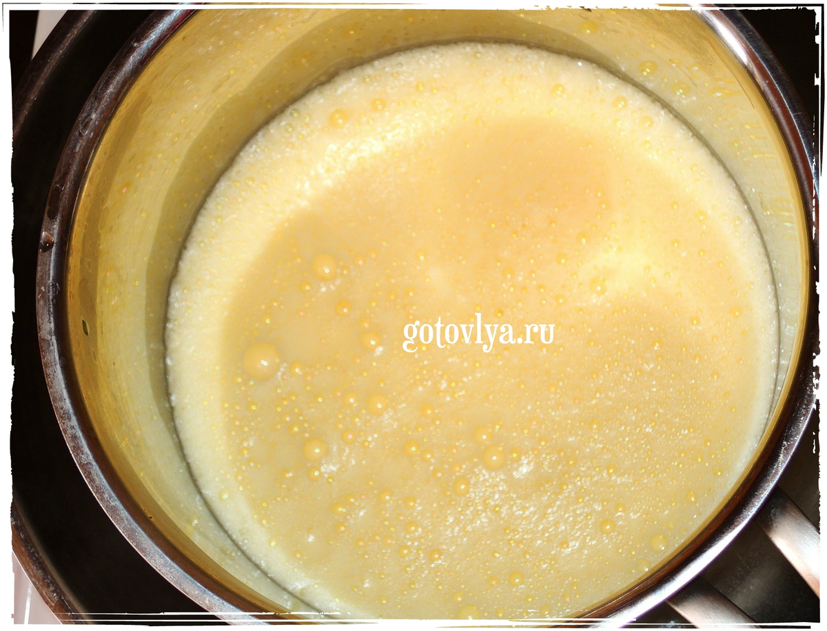 Взбитые яйца с молоком