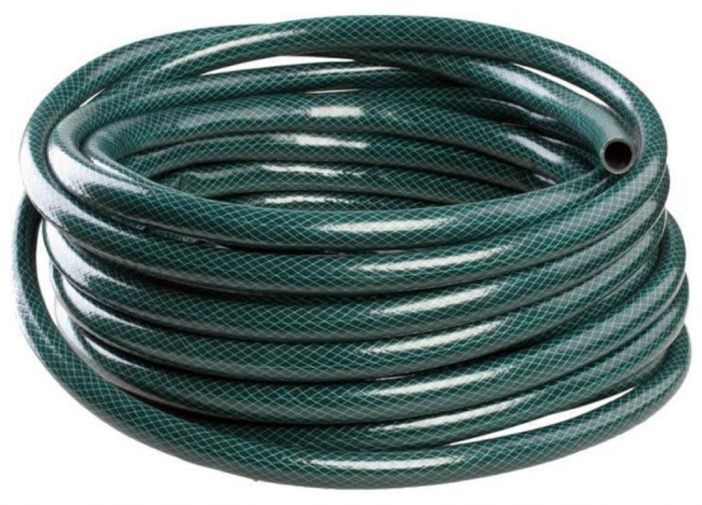 Шланги из ПВХ легкие и прочные, но уязвимые к воздействию солнца