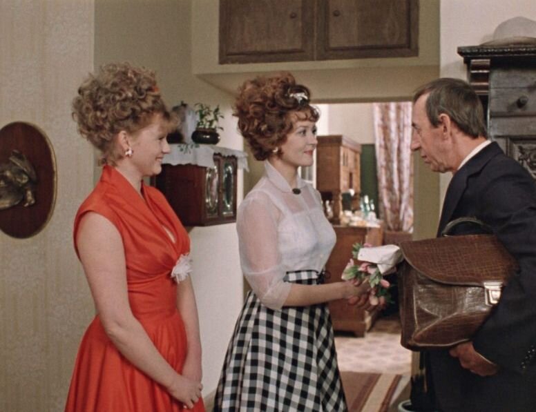 Кадр из фильма "Москва слезам не верит"