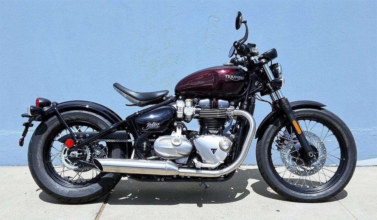 Triumph bobber