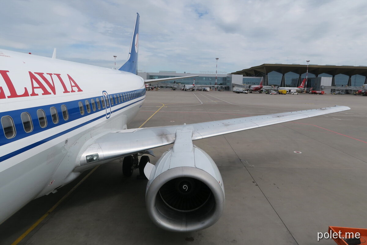 Борт EW-407PA в аэропорту Пулково