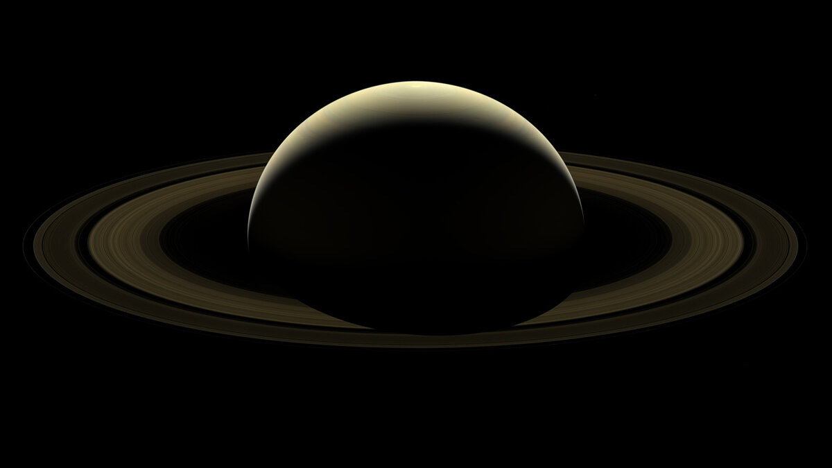 Одно из последних фото Cassini orbiter (источник: NASA)