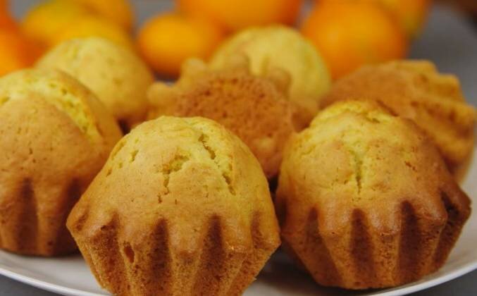 Десертный бунбич мандарин. Требования к качеству блюда кекс мандариновый. Мандариновый кекс. Кухня наизнанку рецепт мандариновых кексов. Кухня наизнанку рецепт мандариновых кексов.