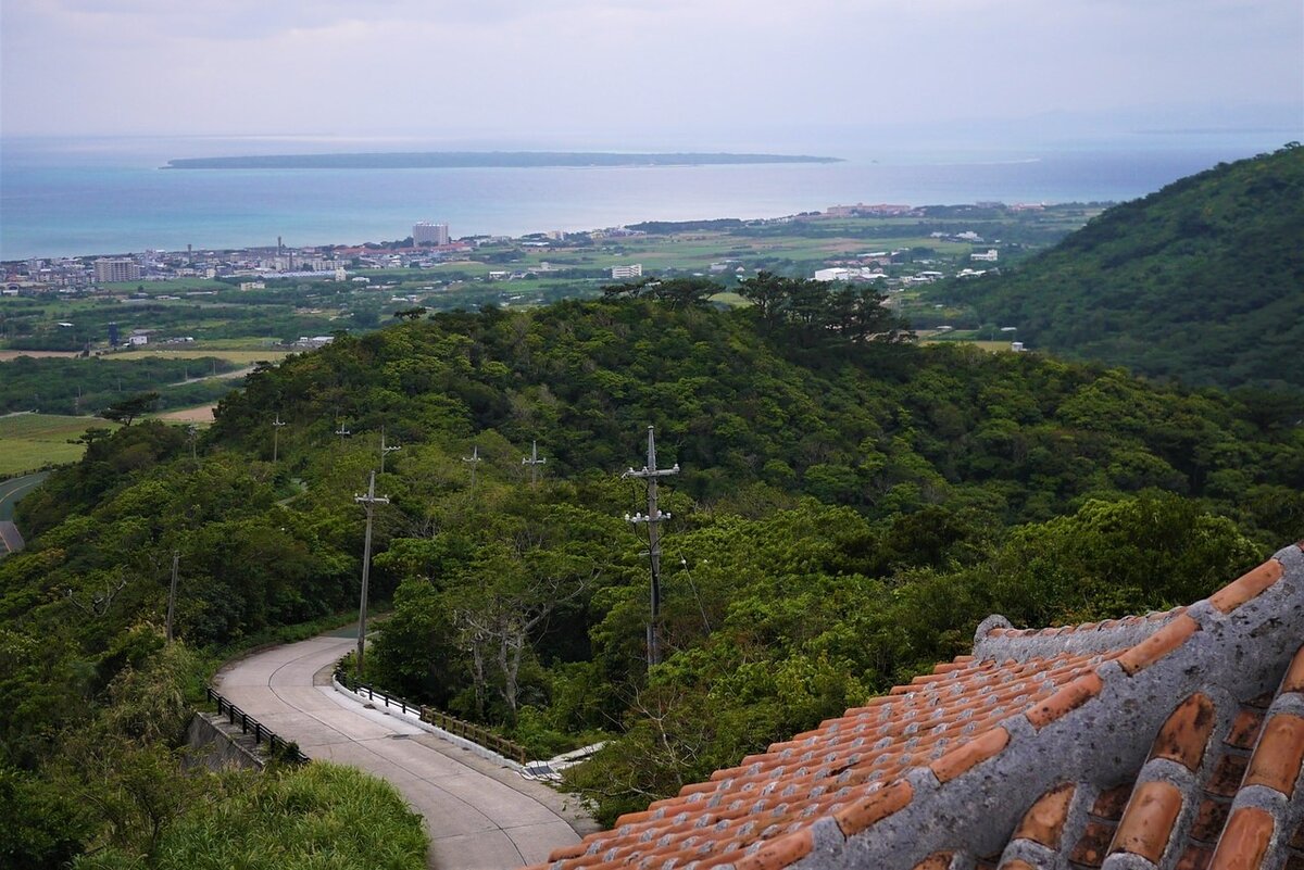 На острове Ishigaki, вид на город