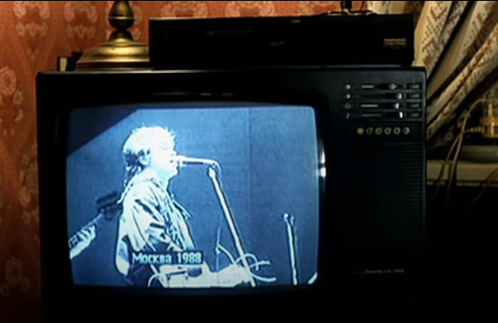 Кадры из фильма "Сестры", источник youtube