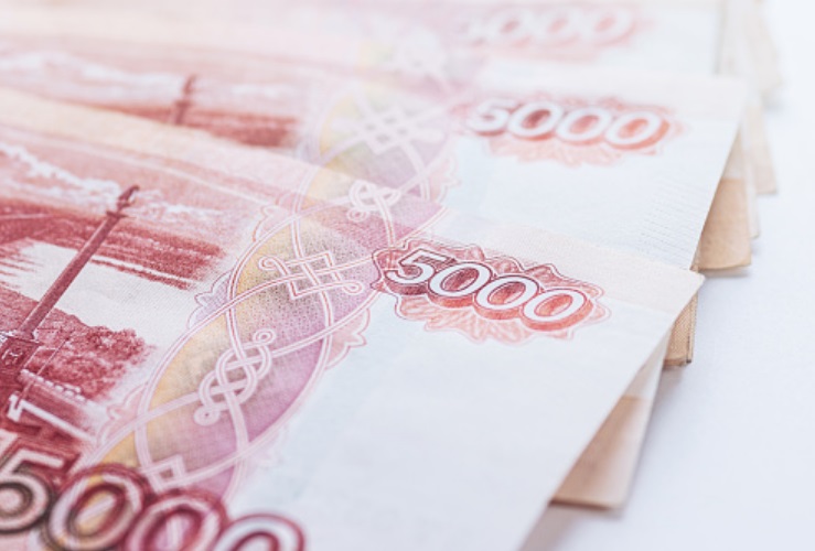 Пенсионеры на следующей неделе начнут получать обещанные Президентом 10 тысяч рублей0