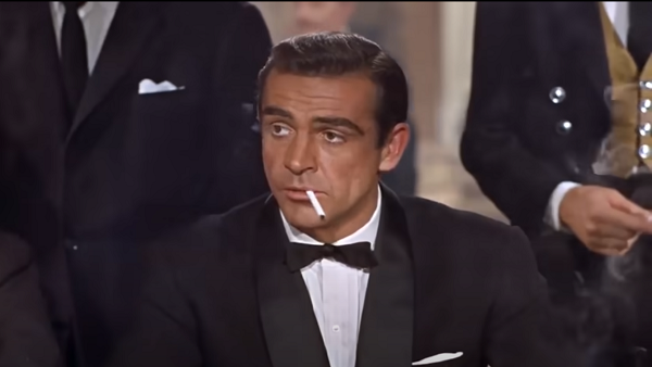 История Джеймса Бонда