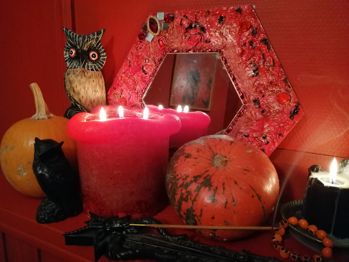 Мой декор на Хэллоуин. Фото Светы Давыдовой